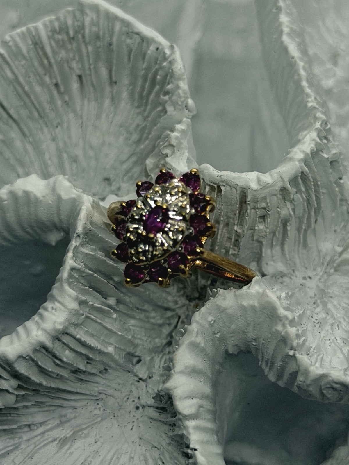 10K Yellow Gold Ruby & Diamond Cocktail Floral Style Ring Size 7.5