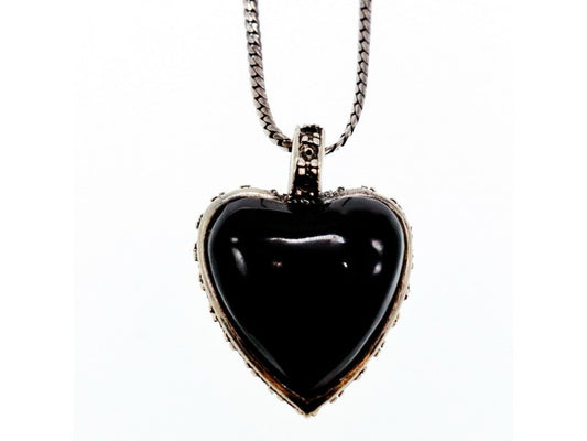 925 Sterling Silver Black Jade and Mother of Pearl "Heart" Chain with Pendant