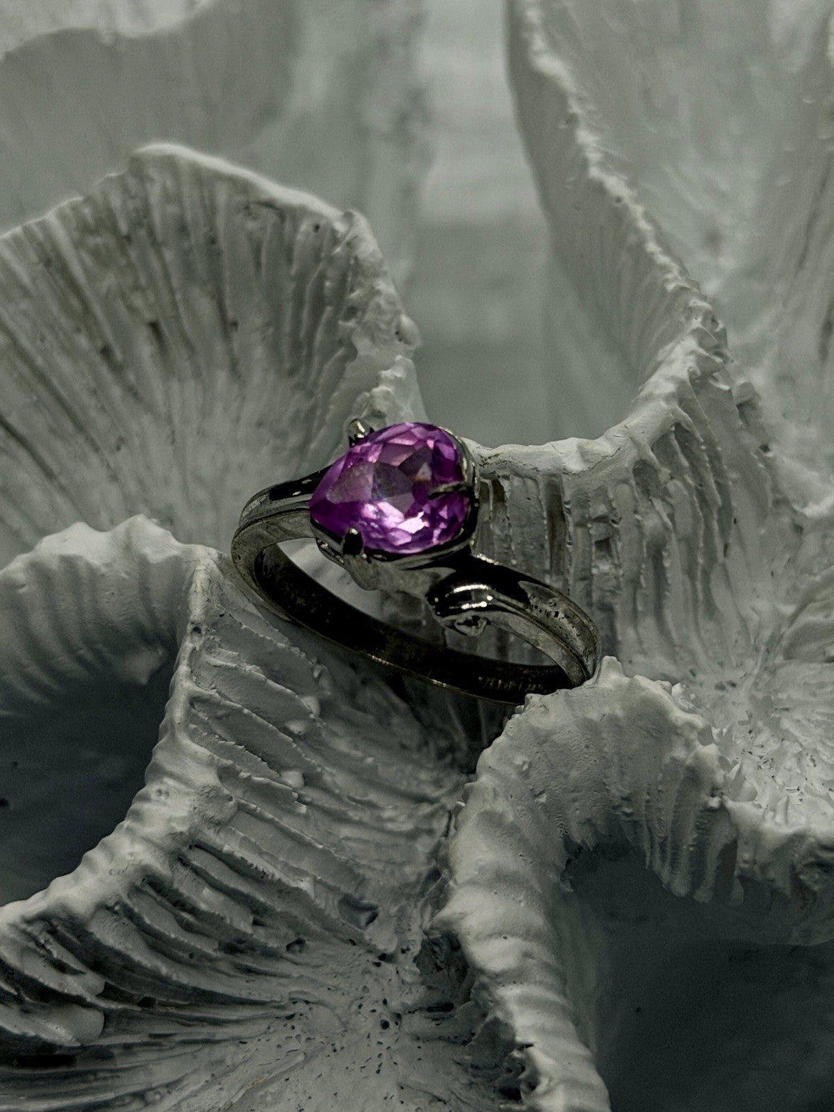 925 Sterling Silver Heart Shaped Pink Sapphire Ring Size 8
