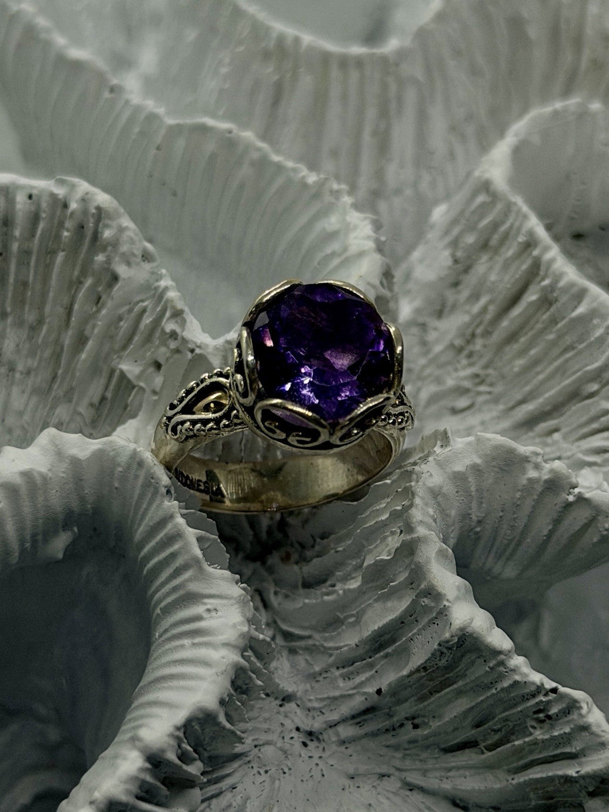 925 Sterling Silver & 18K Yellow Gold Part Amethyst Ring Size 5