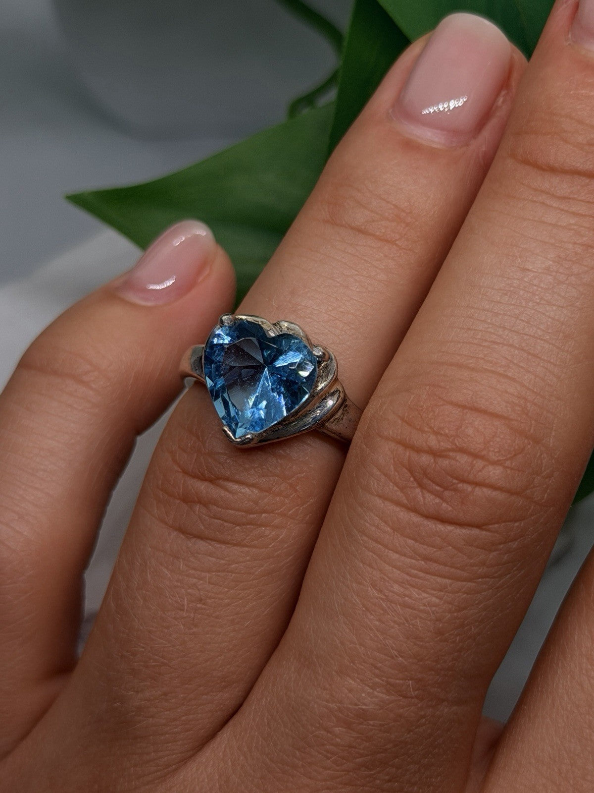 925 Sterling Silver Blue Topaz Heart Ring 6