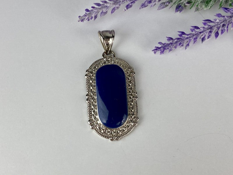 Pendant With Blue Agate