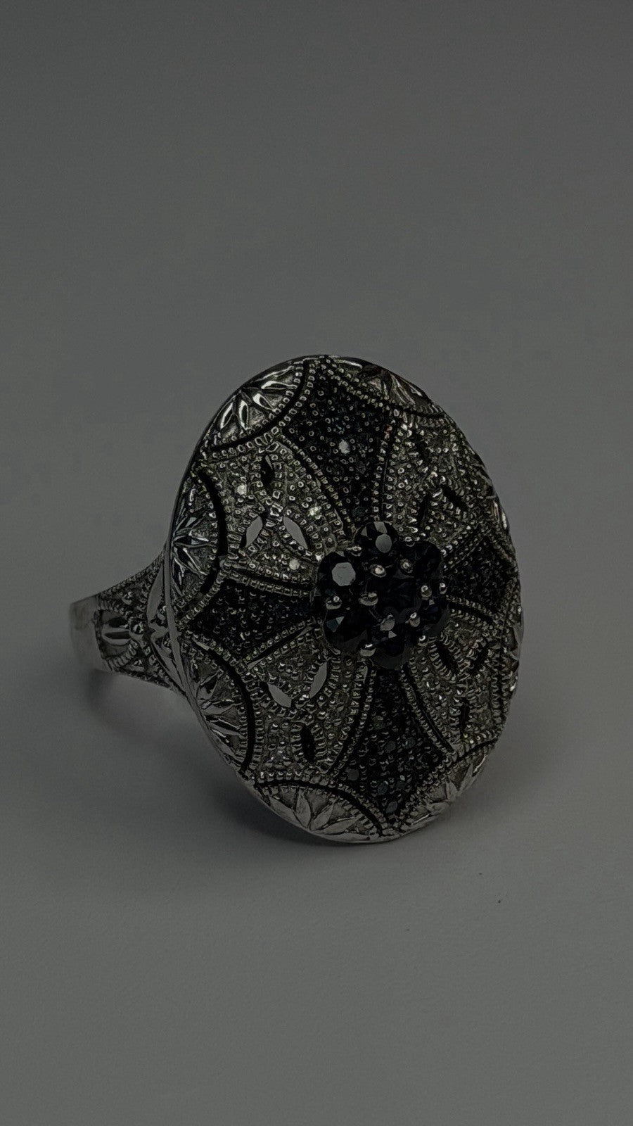 Elegant 925 Sterling Silver Spinel Stones Ring Size 8