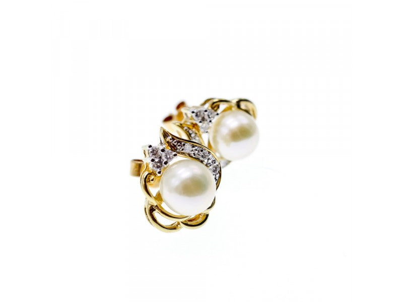 14K Yellow Gold Pearl & Diamonds Earrings