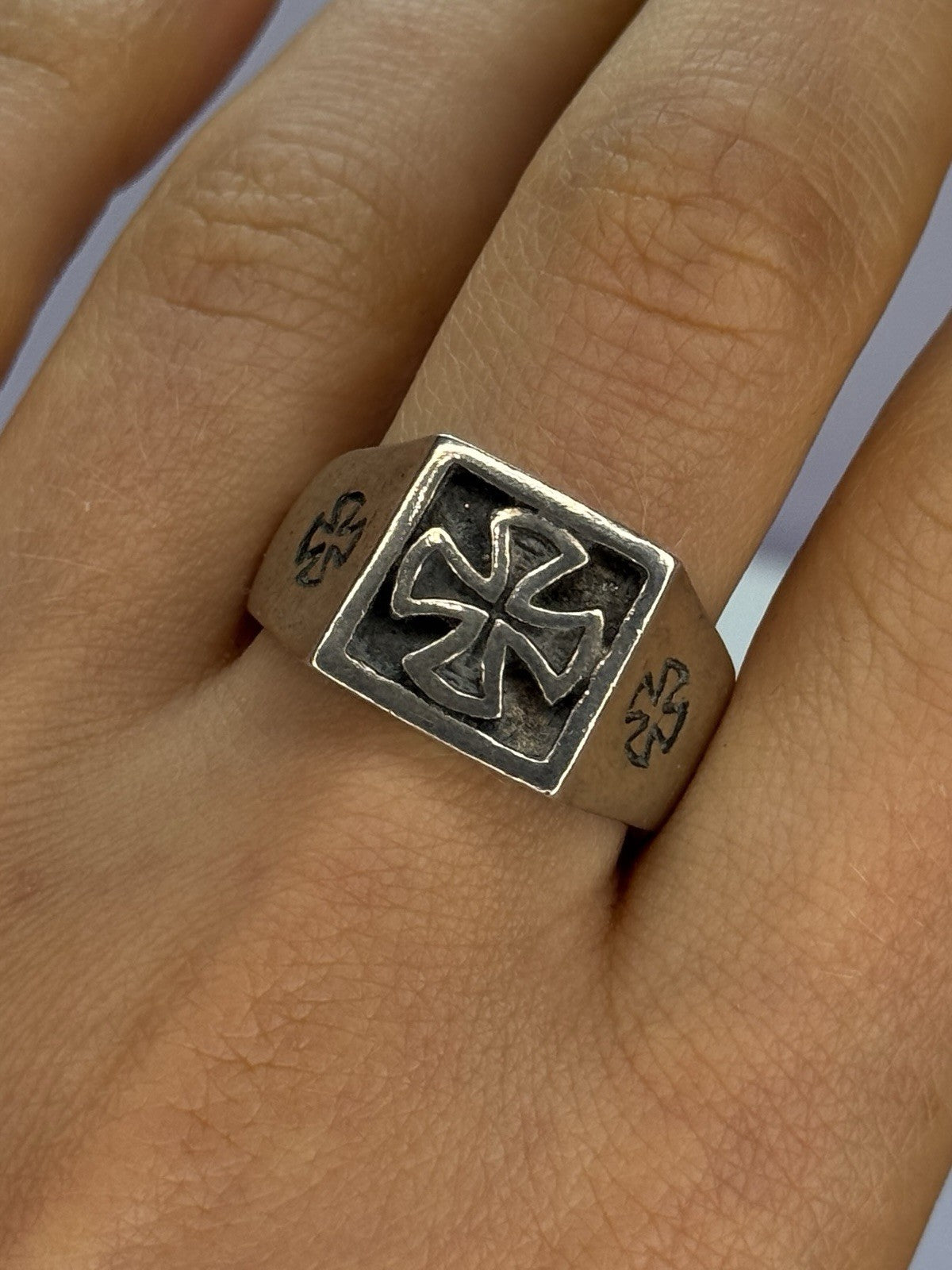 Vintage 925 Sterling Silver "Cross" Ring Size  10.5