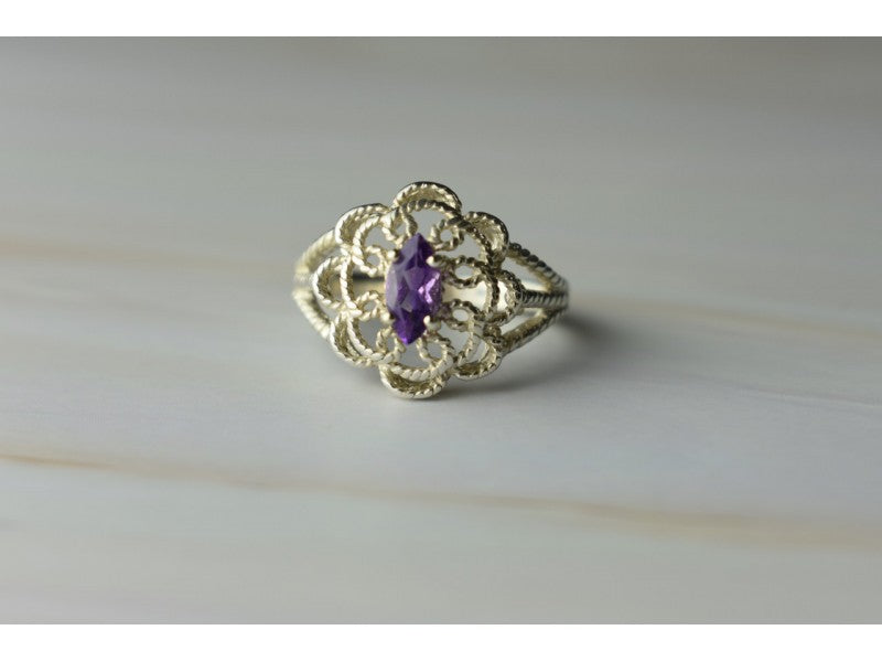925 Sterling Silver Amethyst "Openwork" Ring Size 8