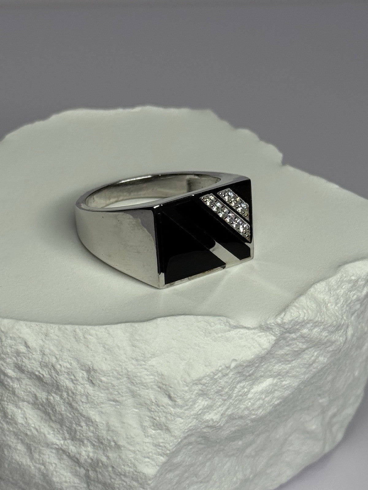 925 Sterling Silver Black Enamel & CZ Men'S Ring Size 11