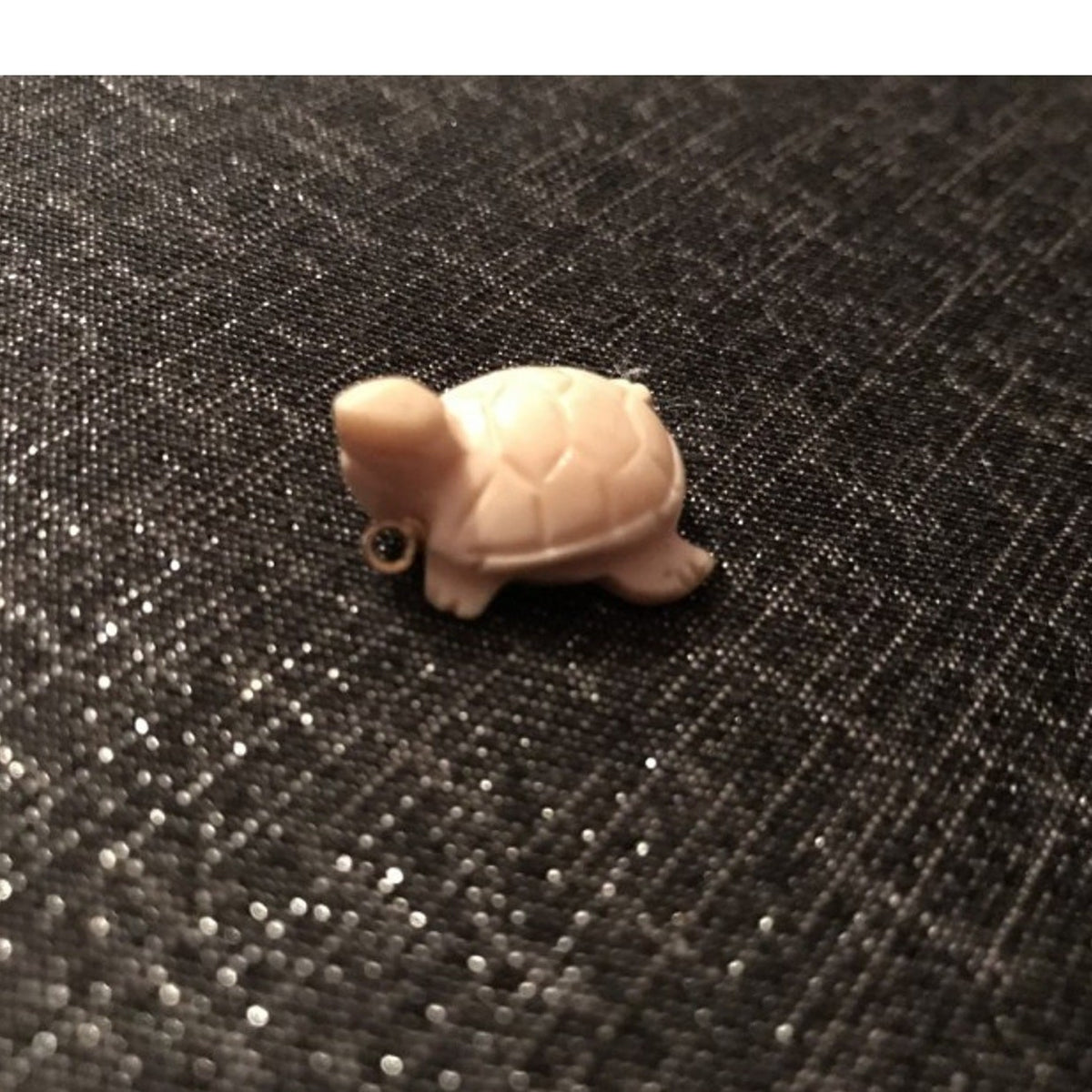 Bone pendant “Turtle”