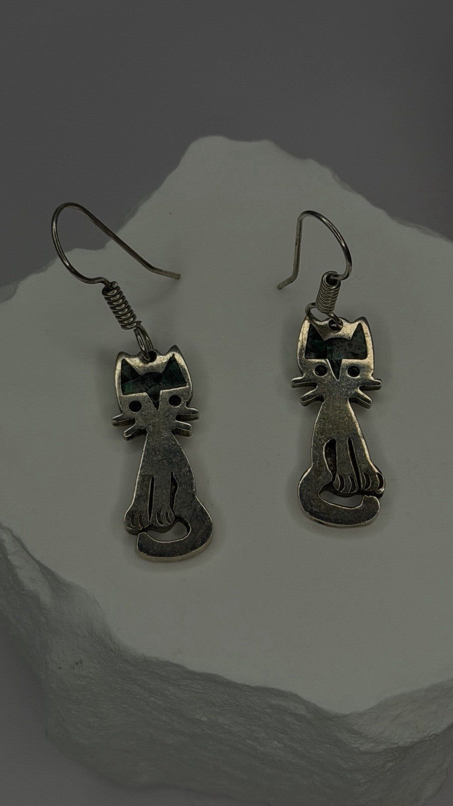 Vintage Taxco 925 Sterling Silver Green Malachite Cat Earrings