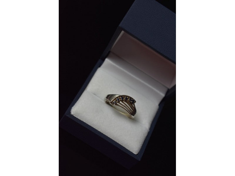 925 Sterling Silver Sapphires Ring Size 6.5