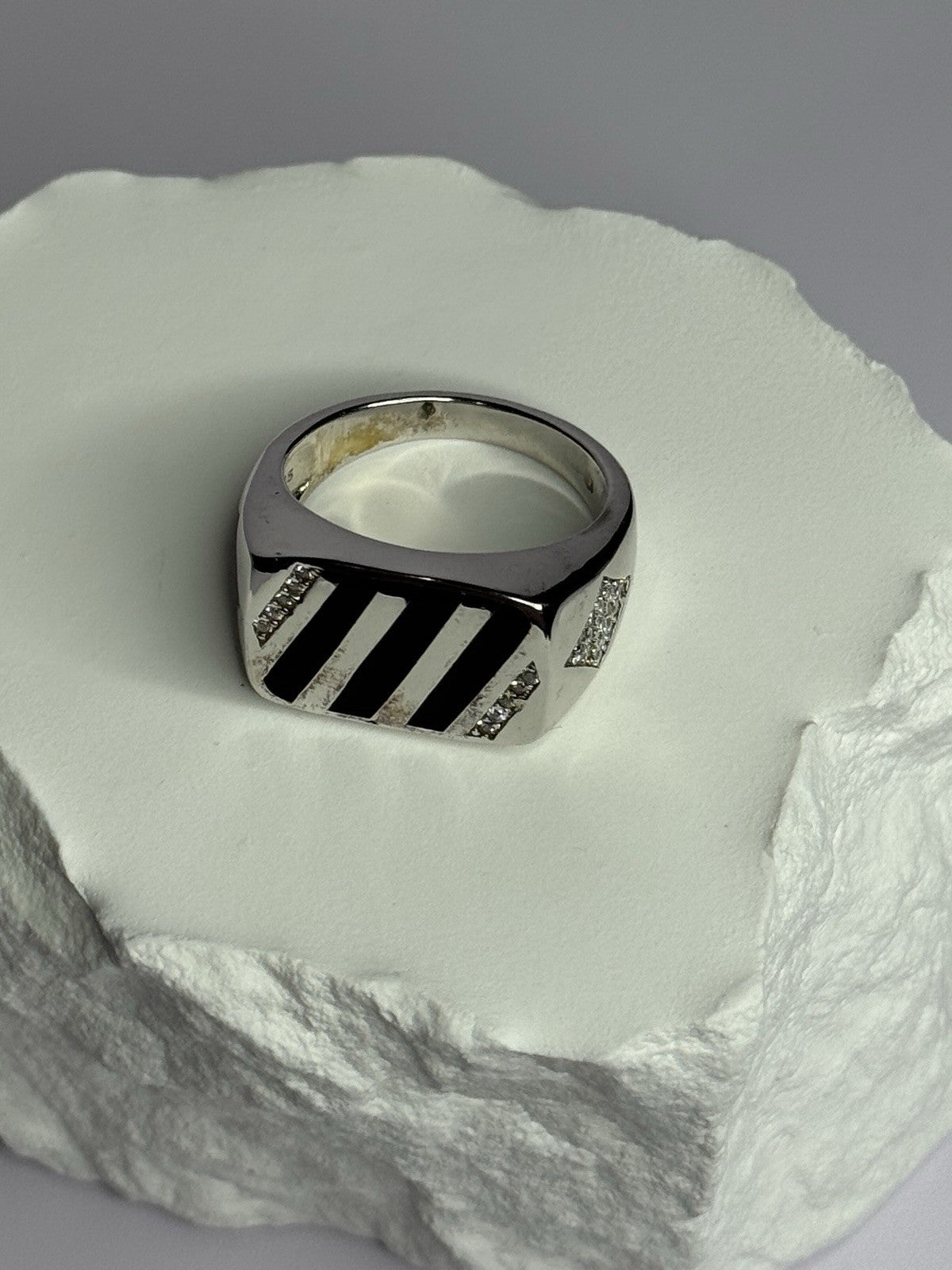 925 Sterling Silver Black Enamel & CZ Men'S Ring Size 11
