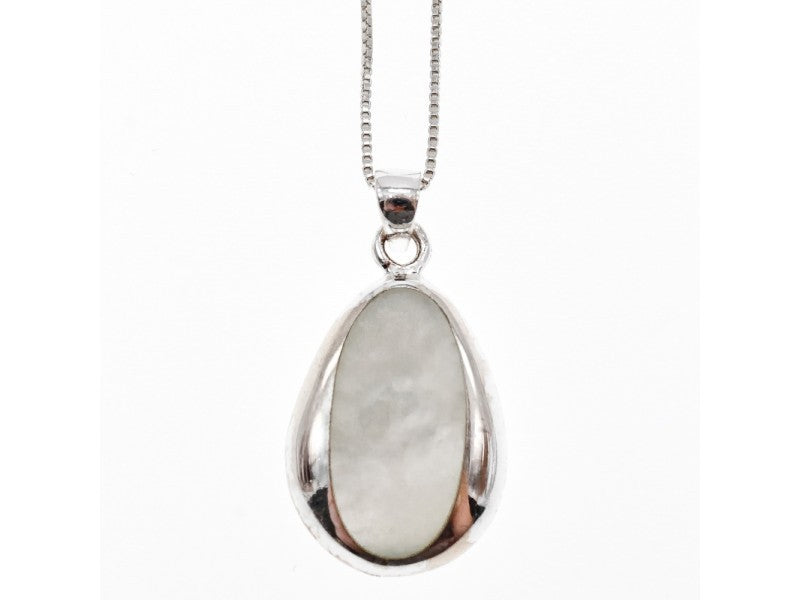 925 Sterling Silver Mother of Pearl Chain With Pendant Italy