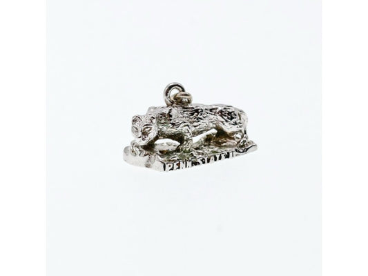 925 Sterling Silver Wolf Pendant