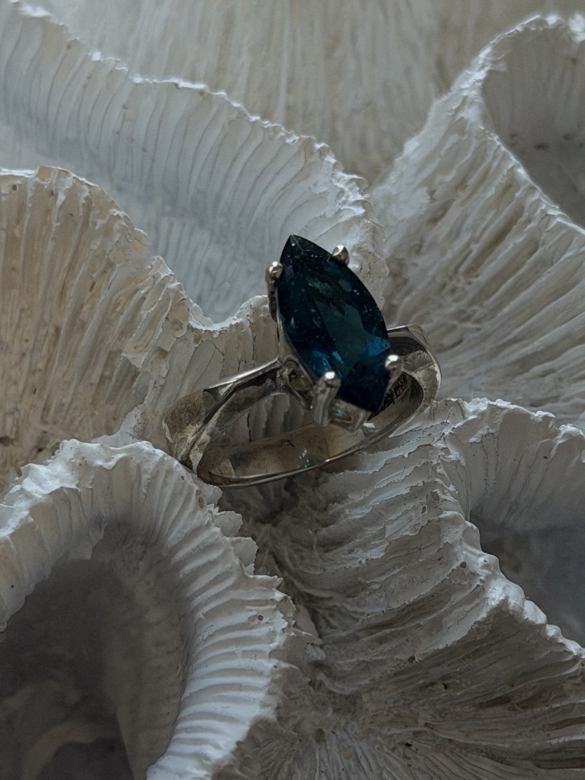 925 Sterling Silver Dark Green Spinel Ring Size 7