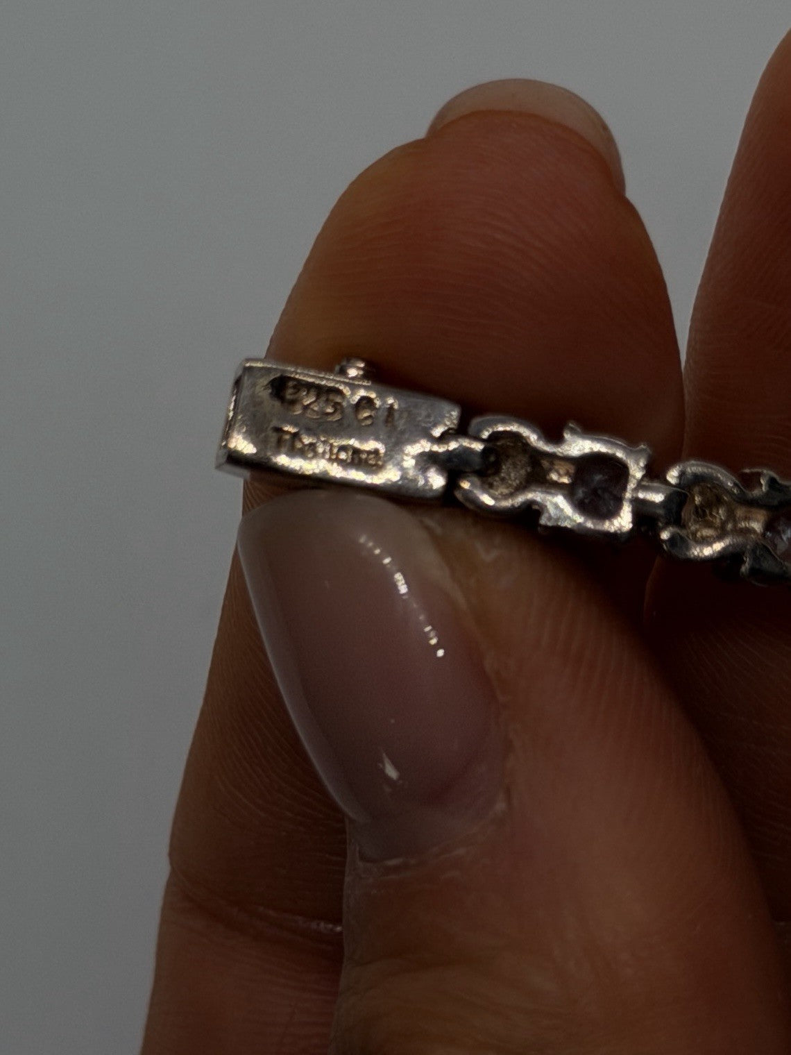 Beautiful 925 Sterling Silver Sky Blue Topaz Bracelet Size 8
