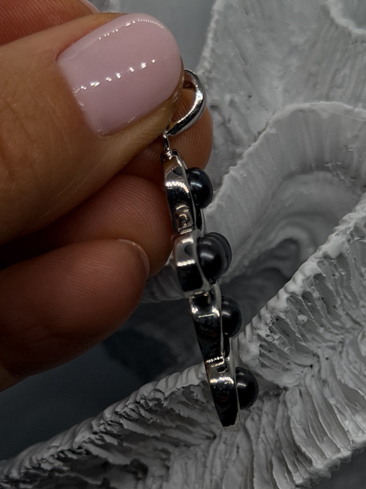 925 Sterling Silver Hematite Cross Pendant Openwork Design