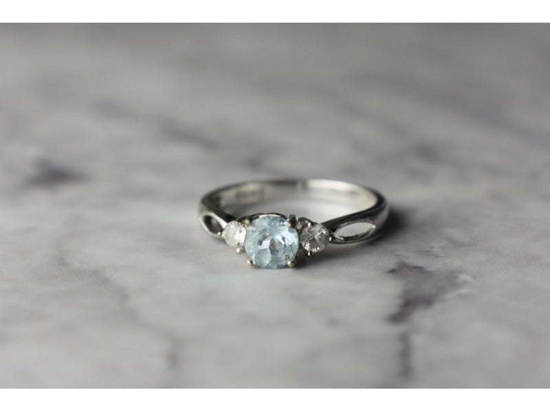 925 Sterling Silver Blue Spinel and CZ Ring Size 7.5