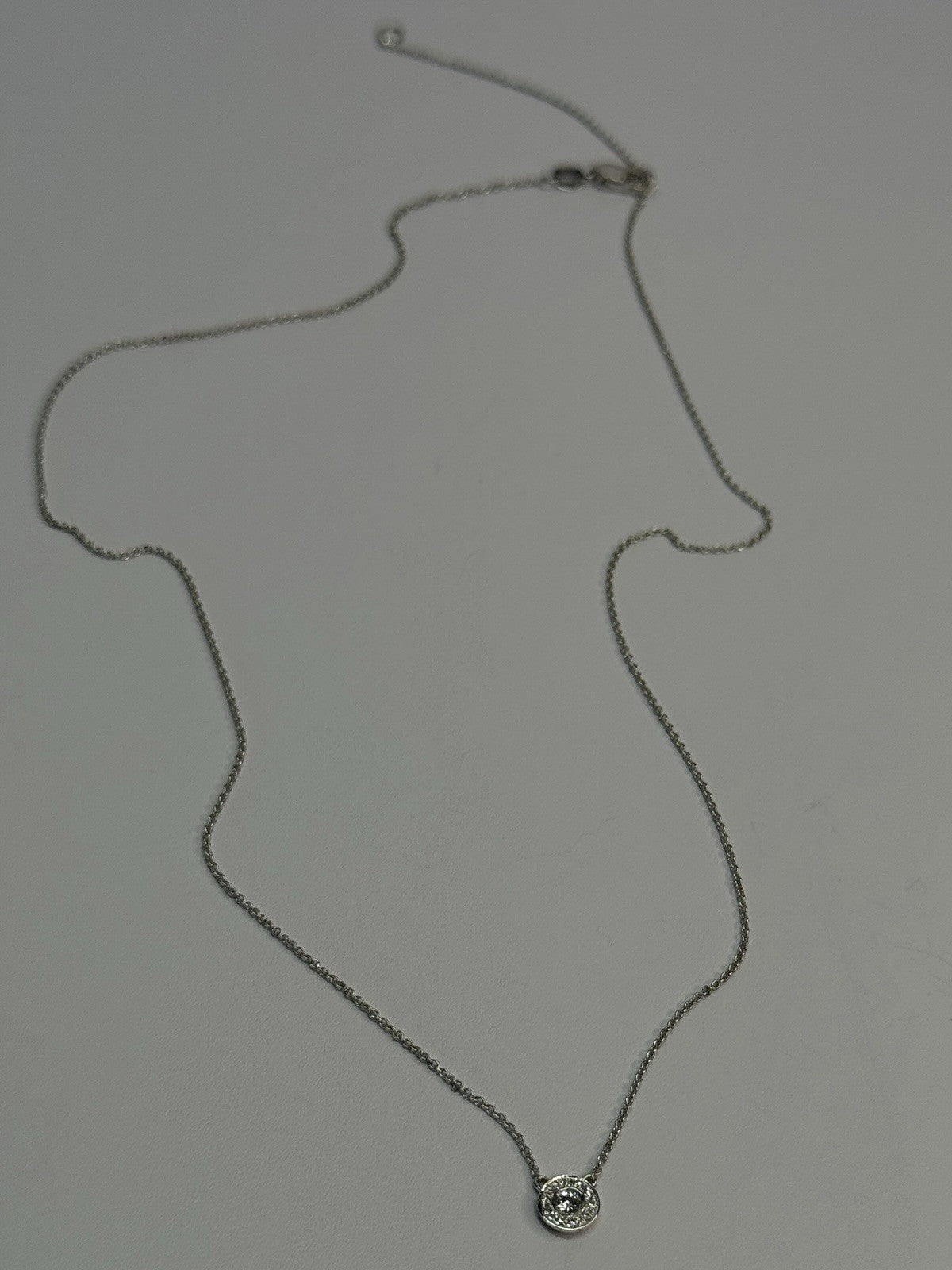 14K 585 WHITE GOLD DIAMOND 0.13 CARAT FASHION NECKLACE LENGTH 18/16 INCH