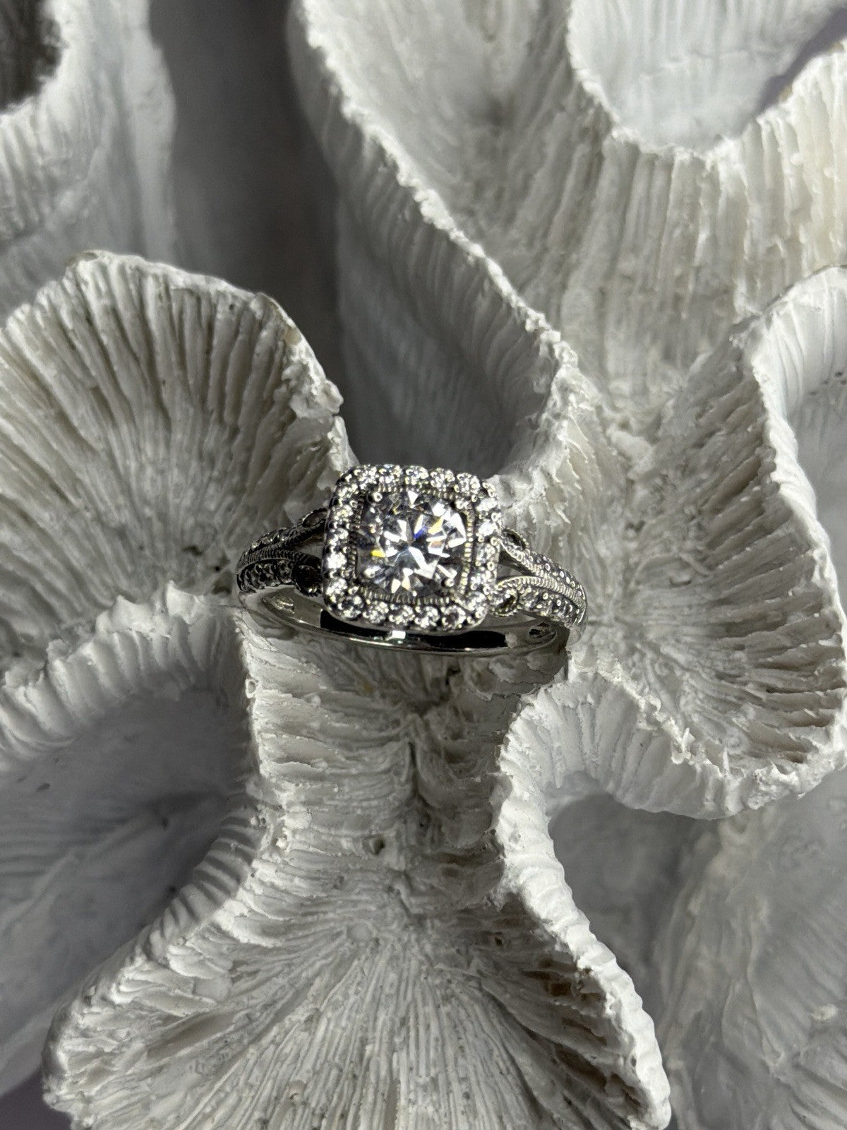 Shiny 925 Sterling Silver Cz Ring Size 10