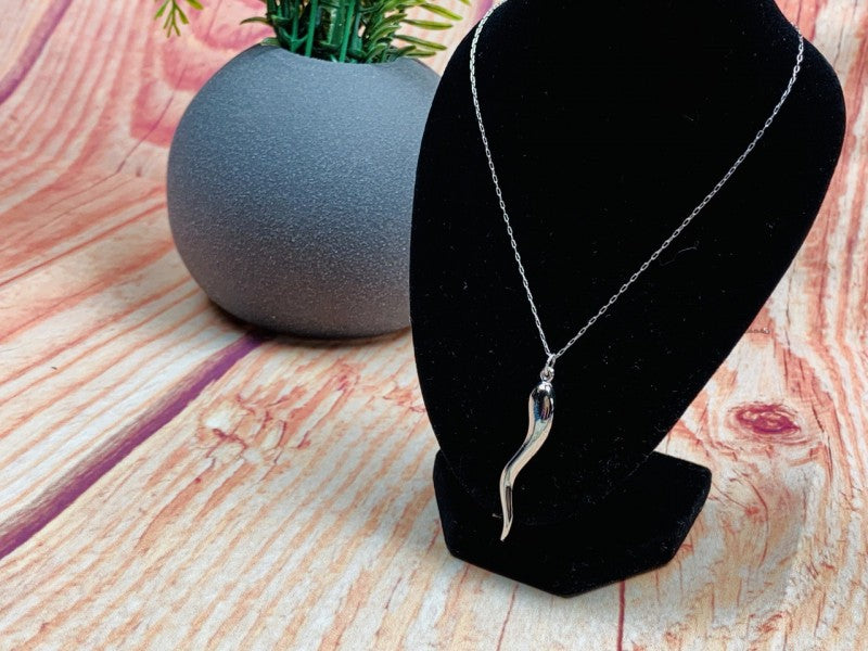 925 Sterling Silver Chain with Pendant