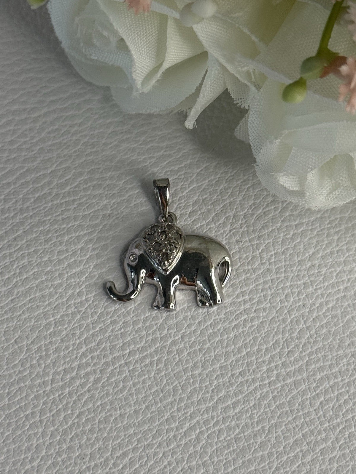 925 Sterling Silver Beryl Elephant Pendant Length 0.80 Inch