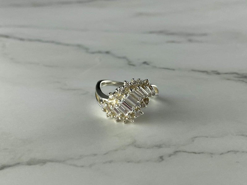 925 Sterling Silver CZ Ring Size 11.5