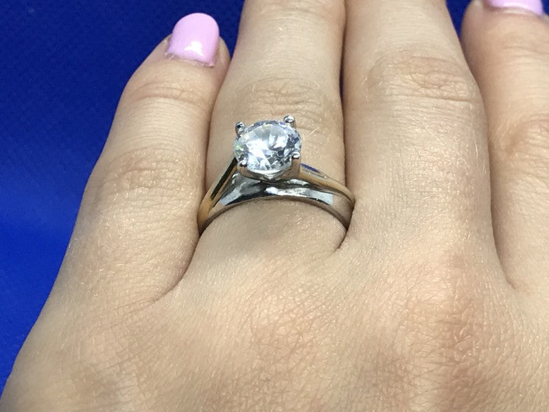 925 Sterling Silver CZ Ring Size 6.5