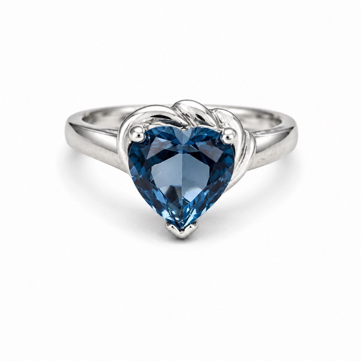 925 Sterling Silver Blue Topaz Heart Ring 6