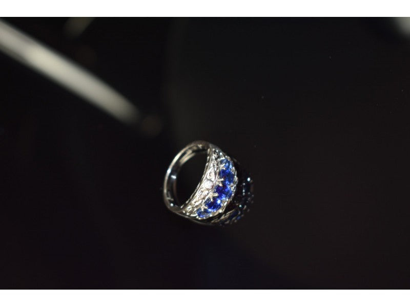 925 Sterling Silver Blue Topaz Ring Size 7.5