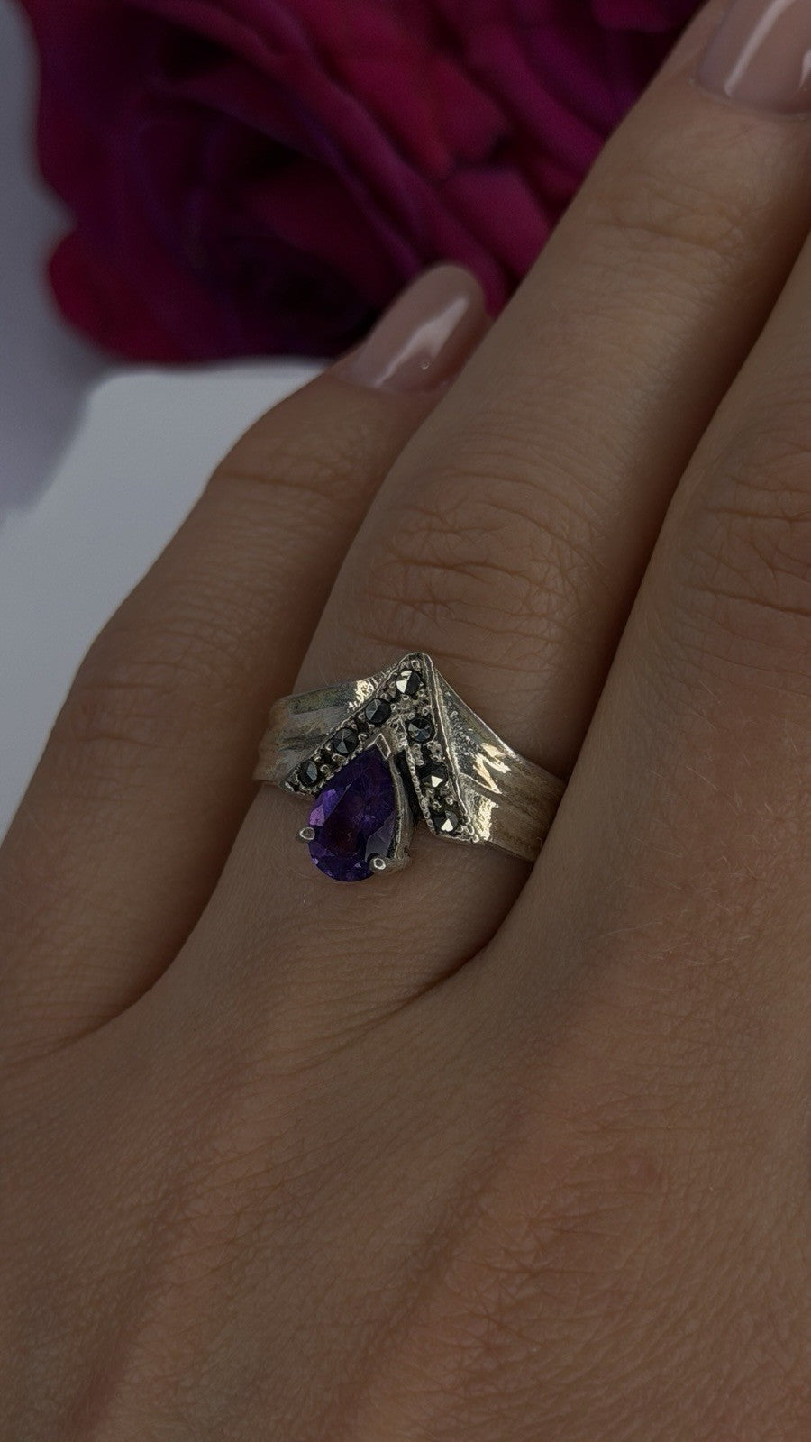 Vintage 925 Sterling Silver Amethyst & Marcasite Ring Size 7.5
