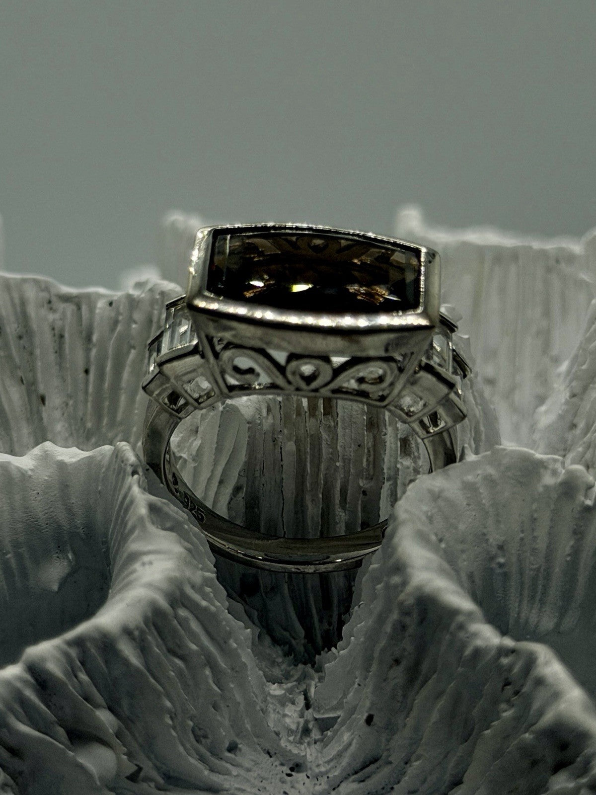 Art Deco 925 Sterling Silver Brown Smoky Quartz & White Topaz Ring Size 7