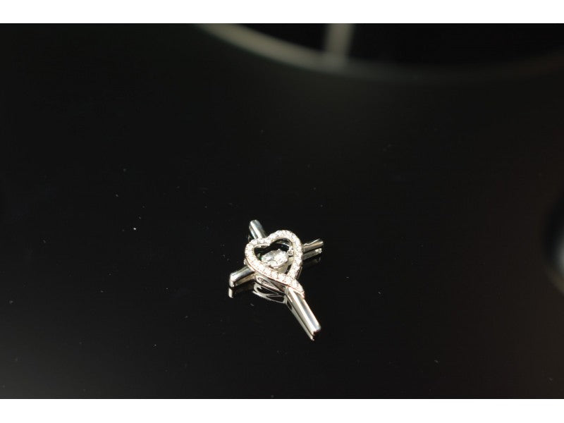 925 Sterling Silver CZ "Heart" Pendant-Cross Japan