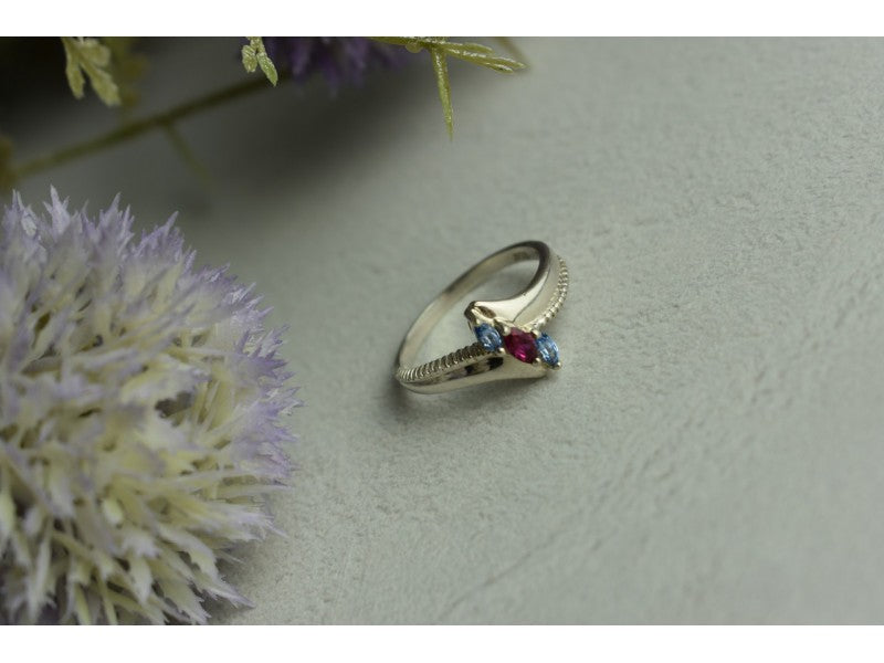 925 Sterling Silver Pink Spinel & Topaz Ring Size 7