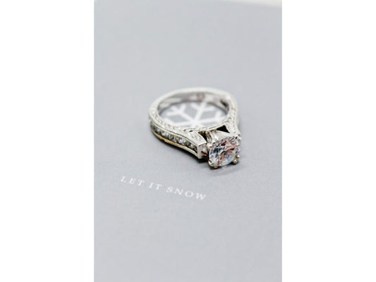 925 Sterling Silver CZ Ring Size 7.5