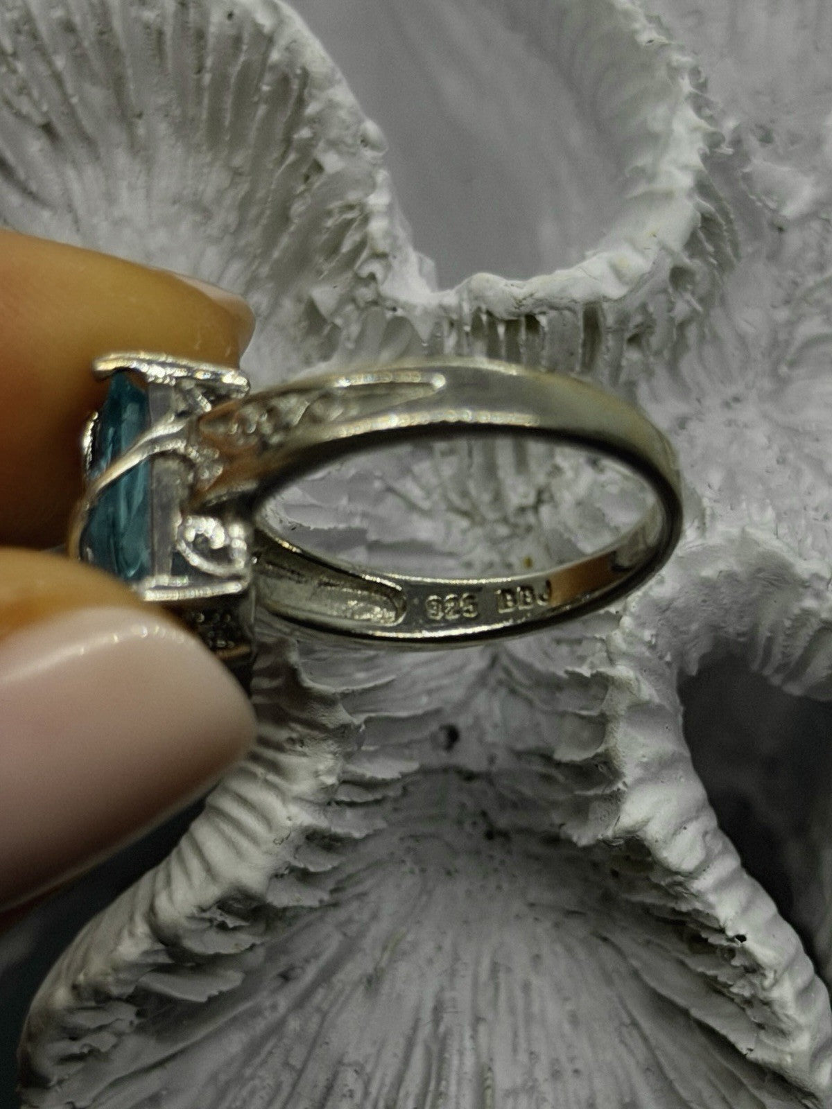 Vine & Leaf Filigree Design 925 Sterling Silver Blue Topaz Ring Size 8