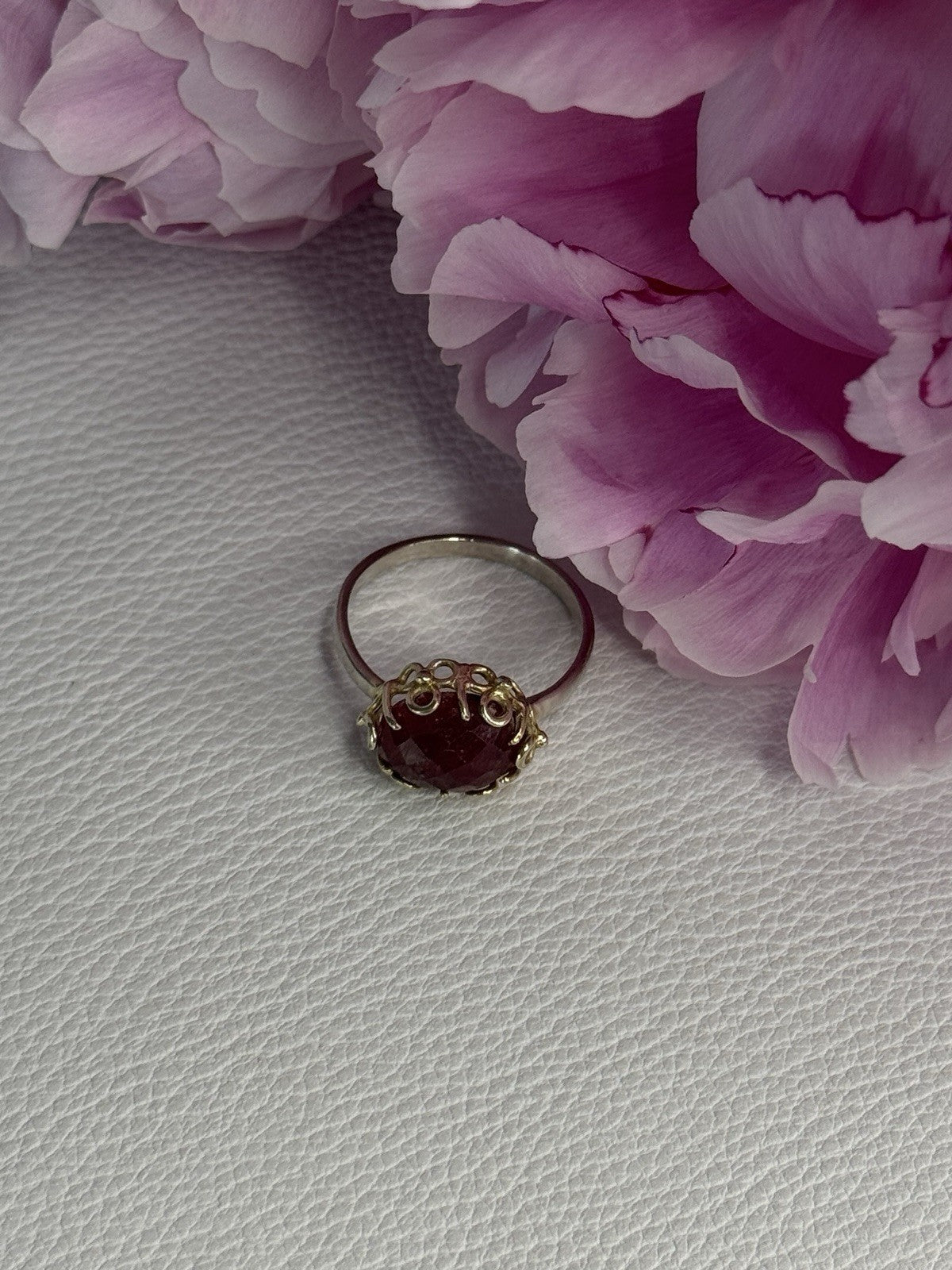 925 Sterling Silver Gold Plated Part Ruby Ring Size 8