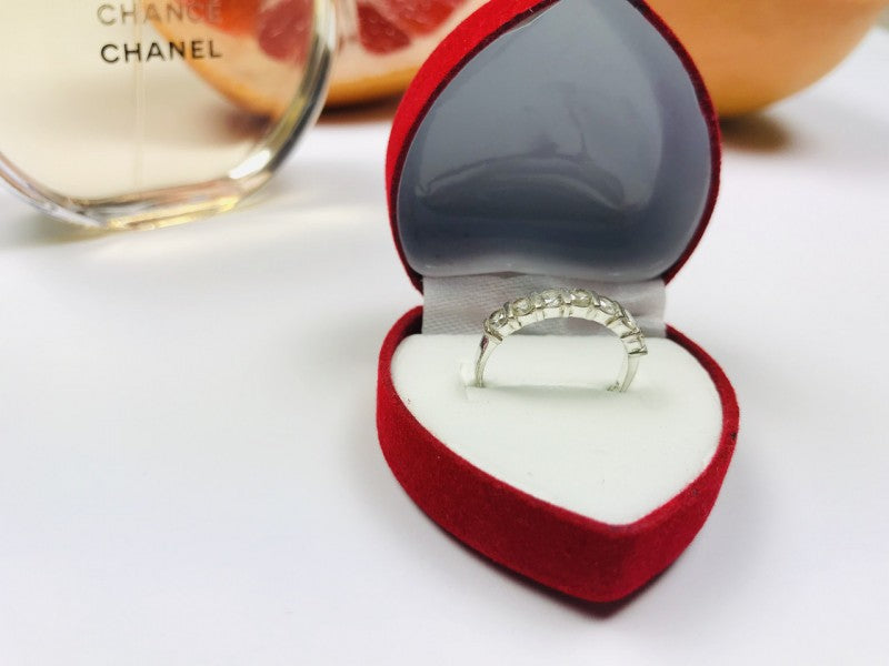 925 Sterling Silver CZ Ring Size 6.5