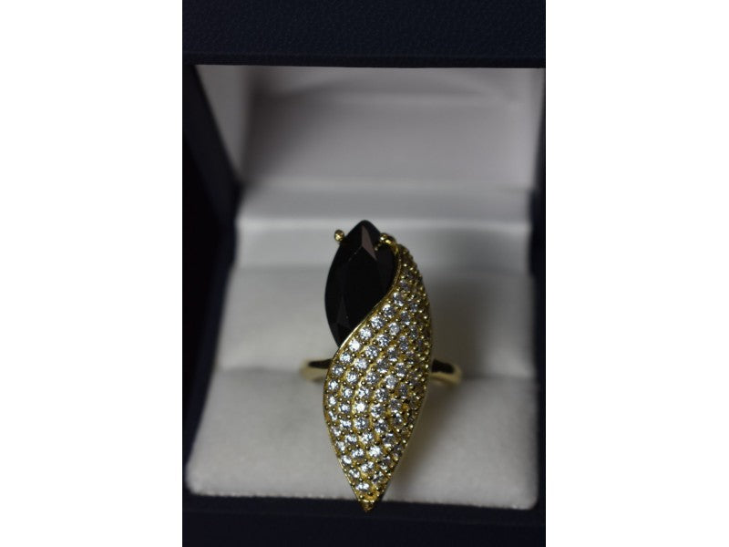925 Sterling Silver Black Alpanite & CZ Ring Size 9