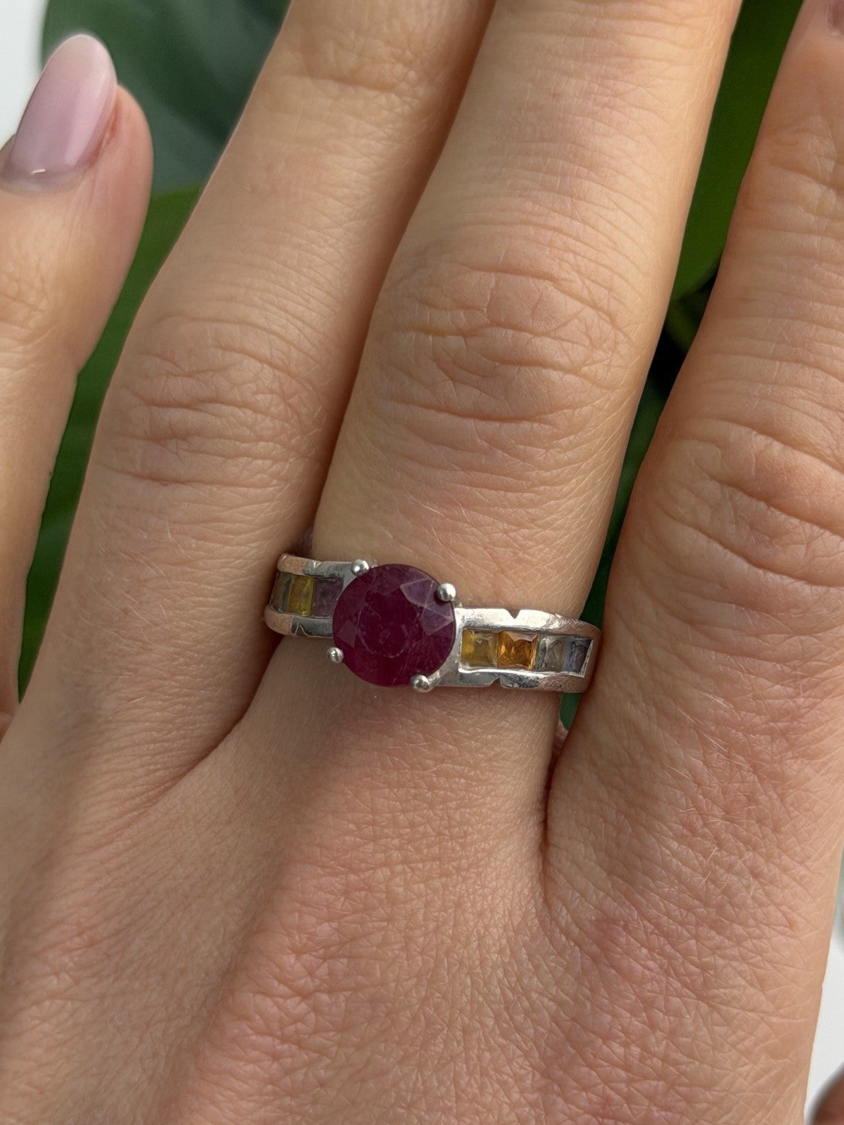 TGGC 925 Sterling Silver Ruby & Multi Color Spinel Stones Ring Size 8
