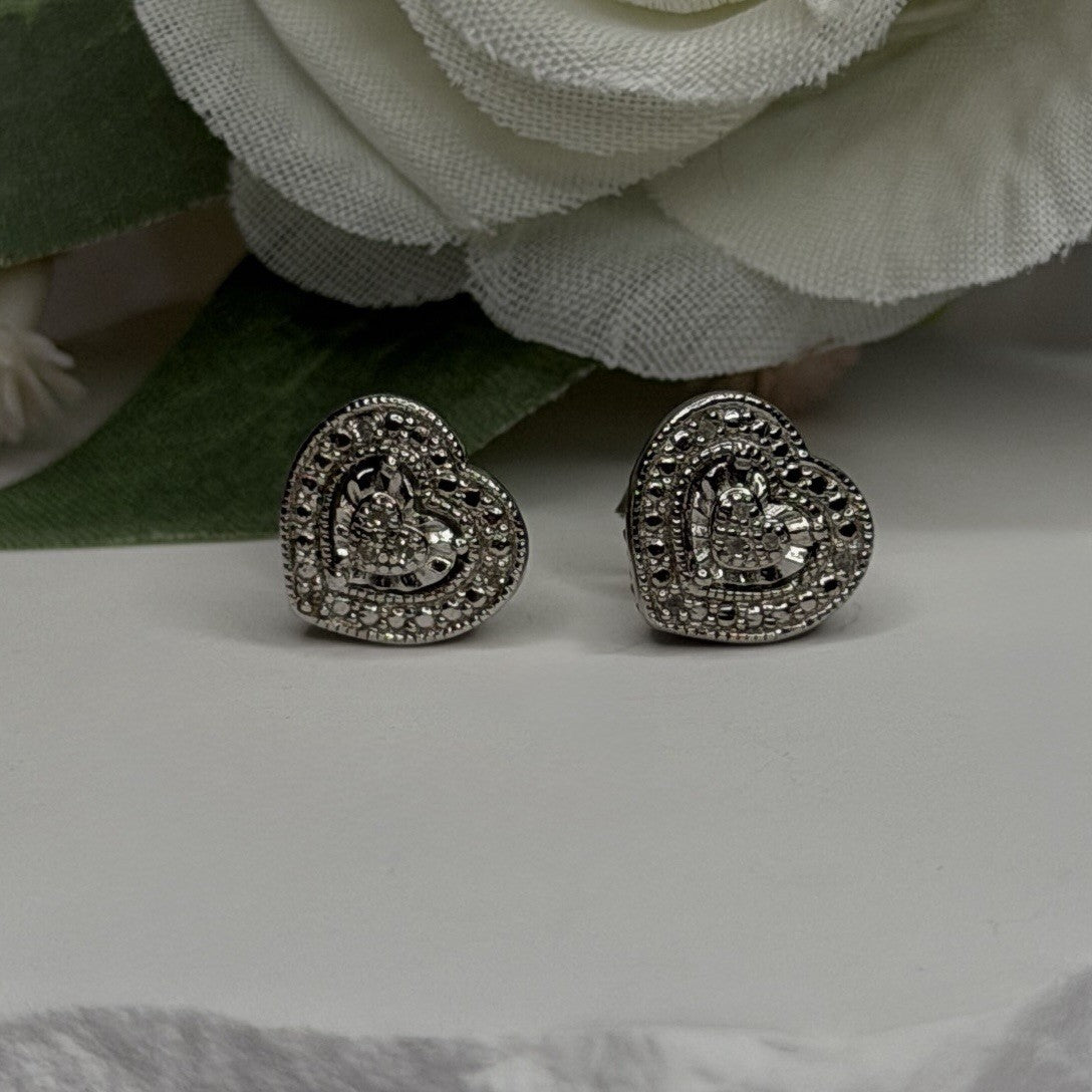 925 Sterling Silver Tiny Diamonds Heart Stud Earrings