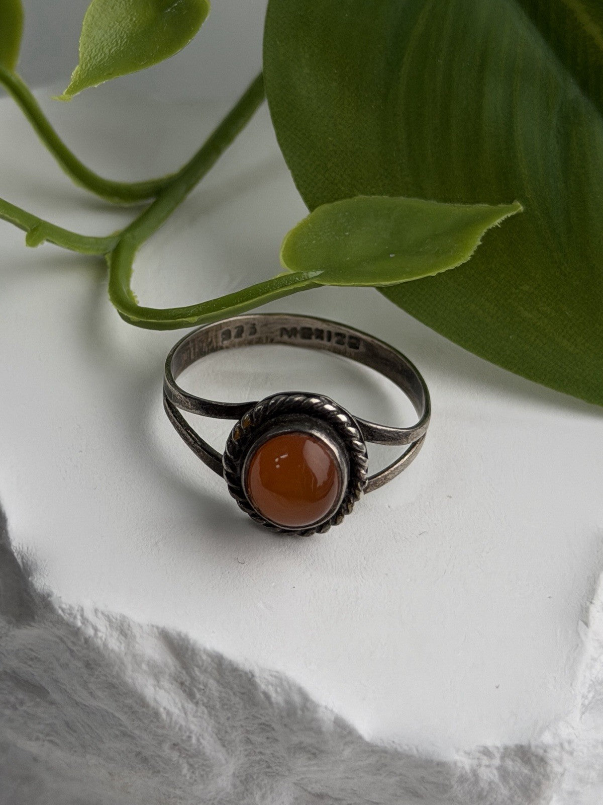 Vintage 925 Sterling Silver Carnelian Ring Size 9.5