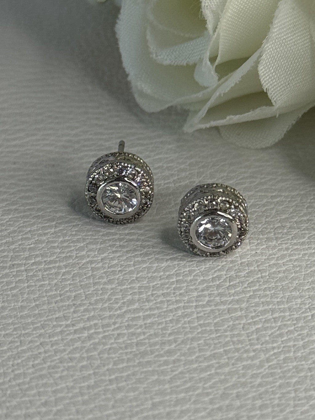 Shiny 925 Sterling Silver CZ Stud Earrings Length 0.30 Inch