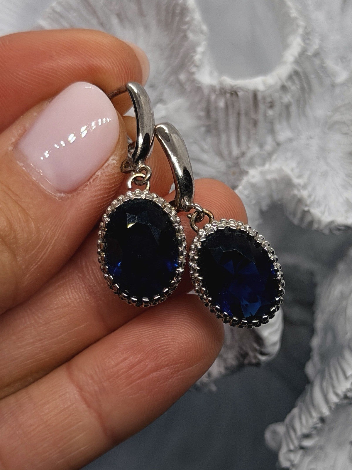 Elegant 925 Sterling Silver Oval Blue Sapphire Drop Earrings