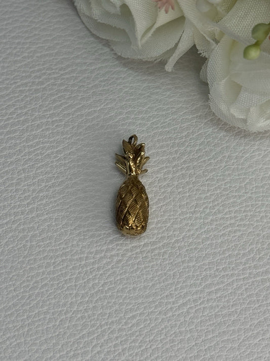 14K Yellow Gold Pineapple Pendant Length 0.85