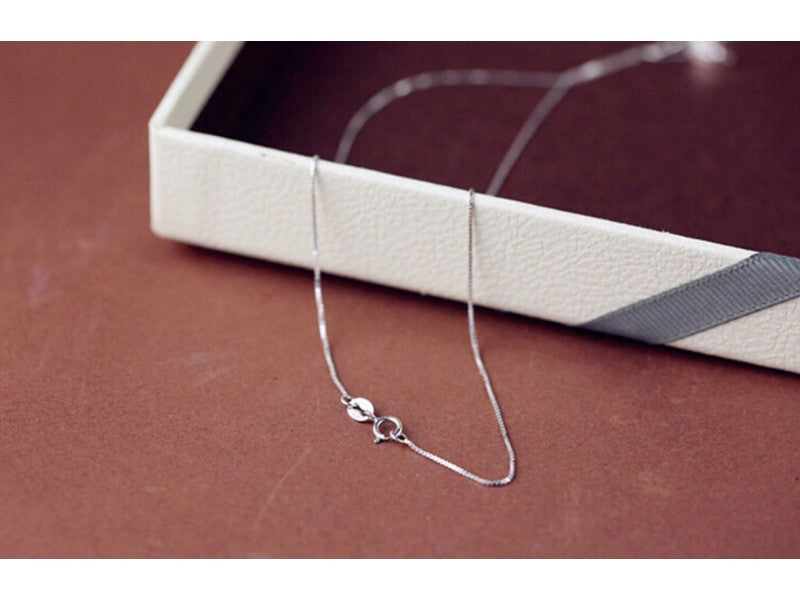 925 Sterling Silver "Moon" Chain with Pendant
