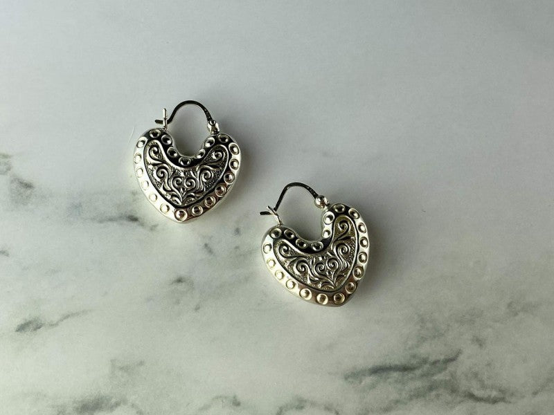 Vintage 925 Sterling Silver "Hearts" Earrings