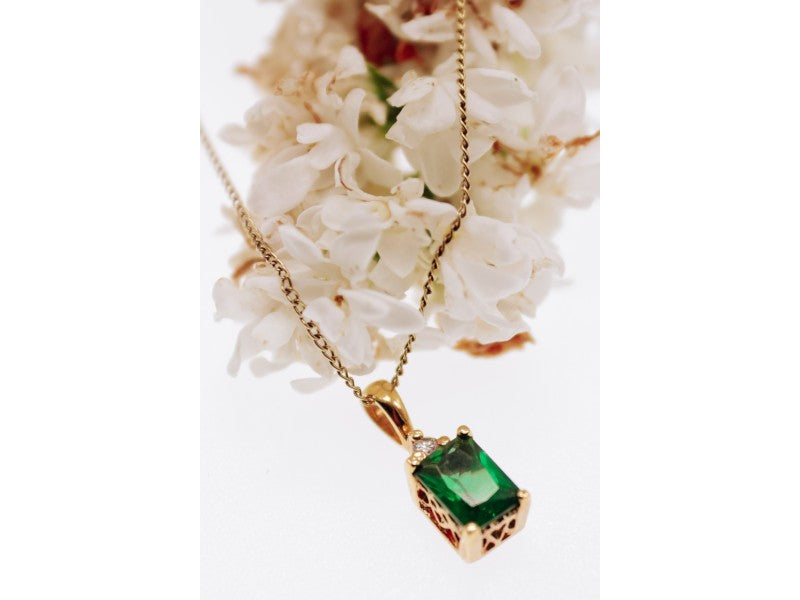 925 Sterling Silver Gold Plated Emerald & Goshenite Chain With Pendant
