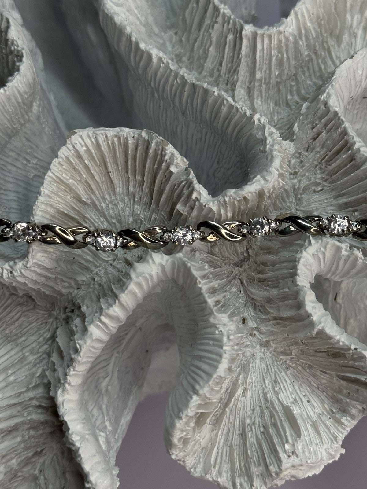 Beautiful 925 Sterling Silver CZ Bracelet Length 7 Inch