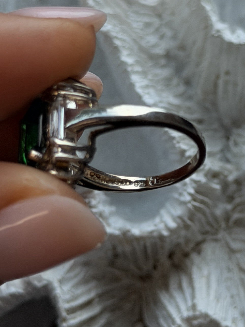 Shiny 925 Sterling Silver Emerald & Beryl Ring Size 6