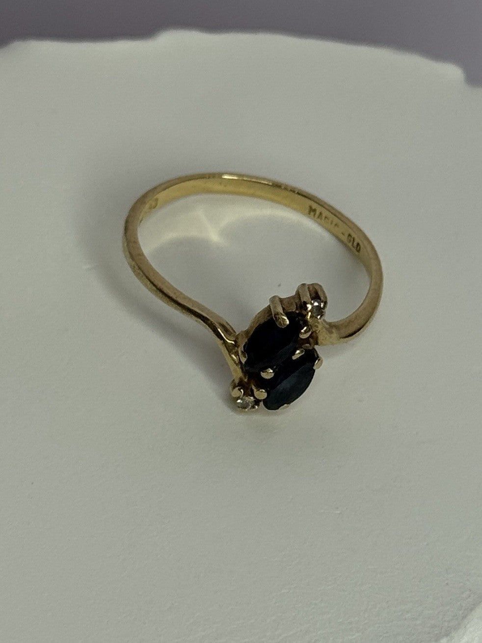 14K Yellow Gold Sapphire & Diamond Ring Size 7.5